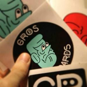 Main tenant autocollants personnalisés de dessins animés.
