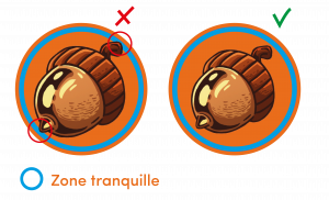 Comparaison de deux visuels Naofood 'glands' avec et sans zone tranquille pour la concetion graphique de stickers personnalisés
