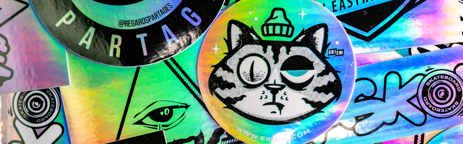 Stickers holographiques imprimés en sérigraphie noire